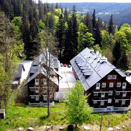 Hubertus Karlova Studanka Lejlighedshotel Eksteriør billede
