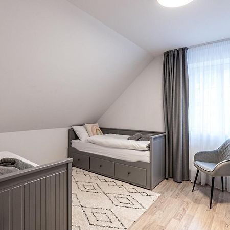 Hubertus Karlova Studanka Lejlighedshotel Eksteriør billede
