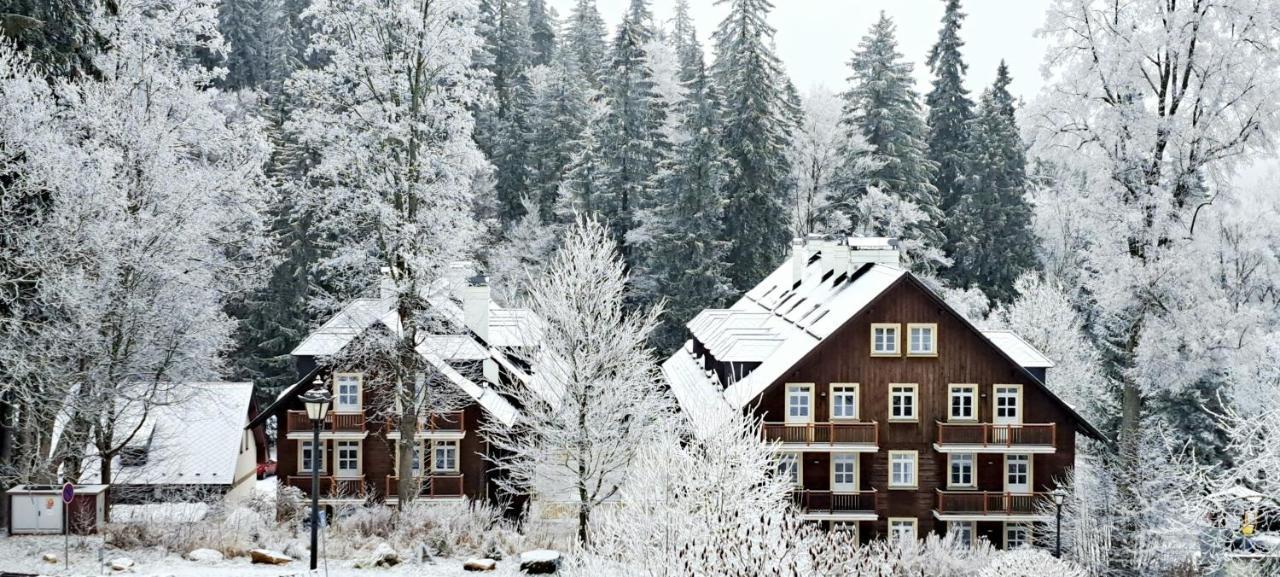 Hubertus Karlova Studanka Lejlighedshotel Eksteriør billede